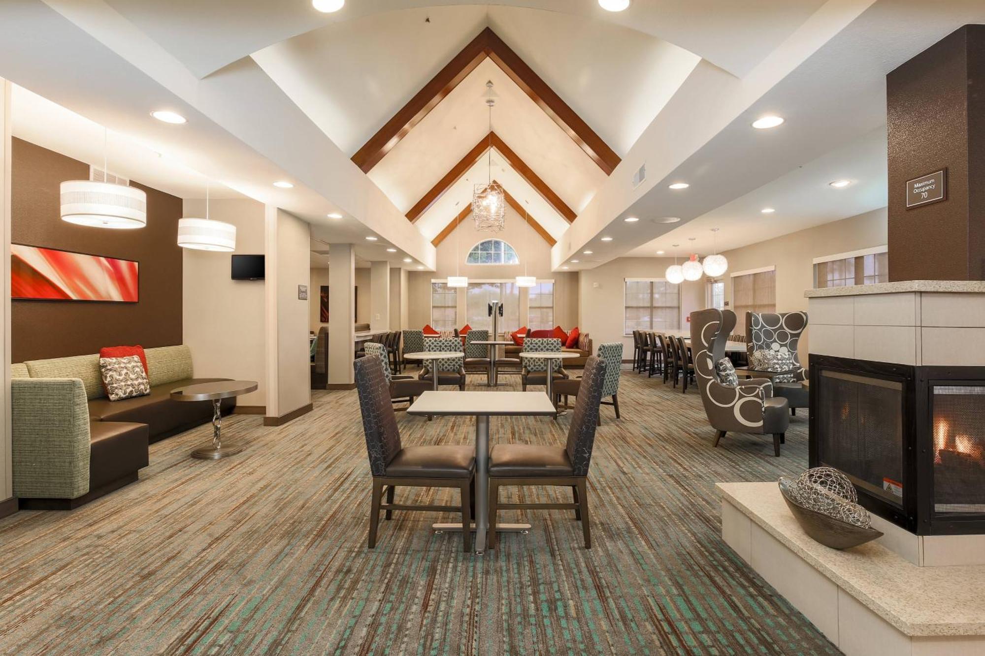 Residence Inn Phoenix Chandler/Fashion Center Экстерьер фото