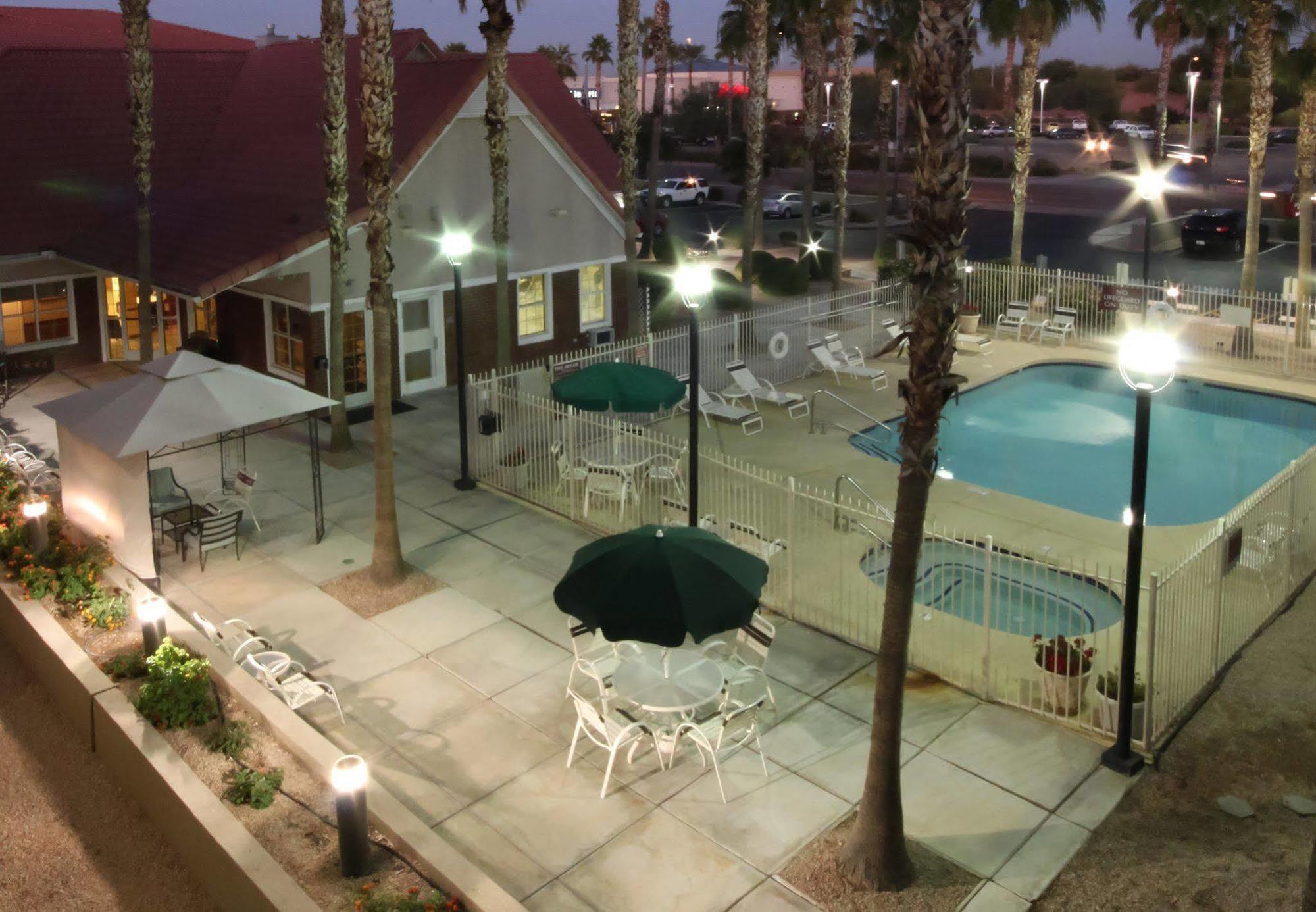 Residence Inn Phoenix Chandler/Fashion Center Экстерьер фото